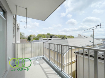  ���o���R�j�[��
�쓌�����A���r���O�אڃo���R�j�[