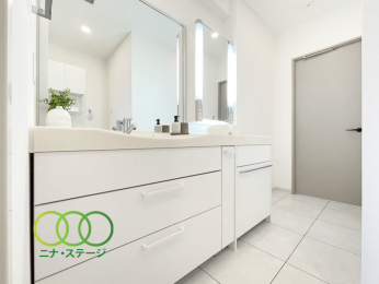  ���p�E�_�[���[����