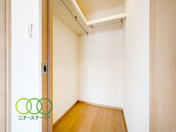  ���m�����[��
�E�H�[�N�C���N���[�[�b�g