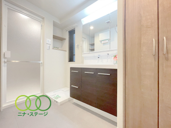  ���p�E�_�[���[����