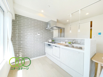  ���L�b�`����
�H��@�E�򐅋@�\�t��