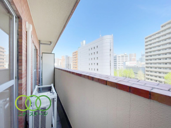  ���o���R�j�[��
�������A��S�D�T�O�u�̃��C�h�o���R�j�[