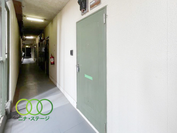  �����ց�