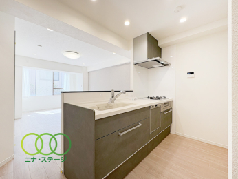  ���L�b�`����
�H��@�E�򐅋@�\�t��