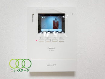  TV���j�^�[�t���C���^�[�t�H��