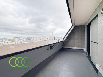  ���o���R�j�[��
�쓌�����A�m���P�אڃo���R�j�[