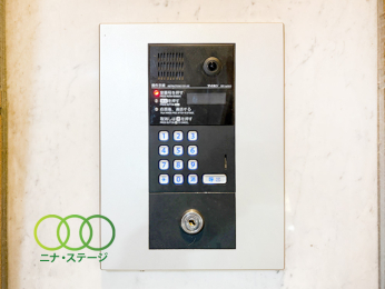  �I�[�g���b�N