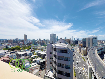  �����]��
�쐼�����o���R�j�[����̒��]