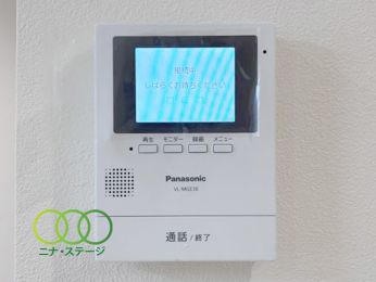  TV���j�^�[�t���C���^�[�t�H��