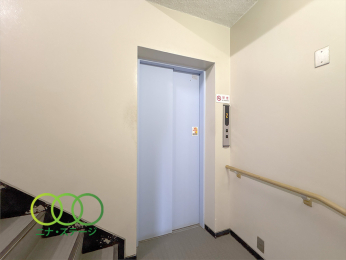  �G���x�[�^�[