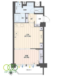  1LDK�A��L�ʐ�43.65�u�A�o���R�j�[�ʐ�5.4�u 