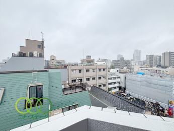  �����]��
�쓌�����o���R�j�[����̒��]
