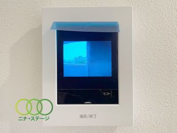  TV���j�^�[�t���C���^�[�t�H��