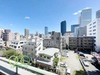  �����]��
�쓌�����o���R�j�[����̒��]