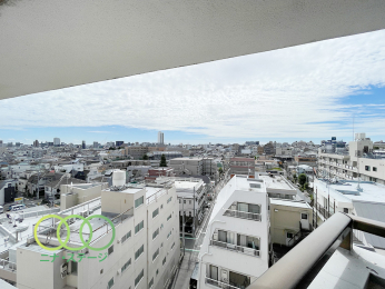  �����]��
�쓌�����o���R�j�[����̒��]
