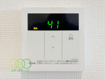  �L�b�`��������